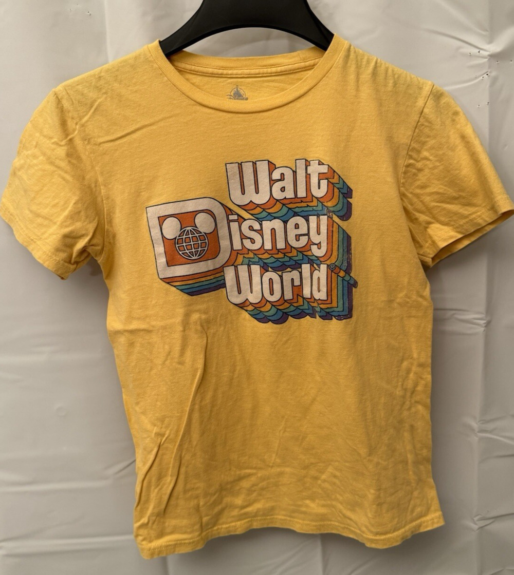 Walt Disney World Yellow Retro Vintage Logo Rainbow T Shirt size Small